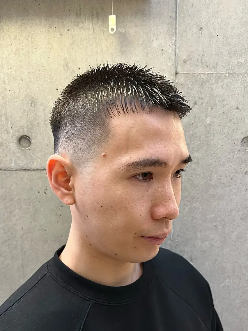 ショート メンズ カット ヘッドスパ ヘアセット 豊崎 佑輔のヘアスタイル