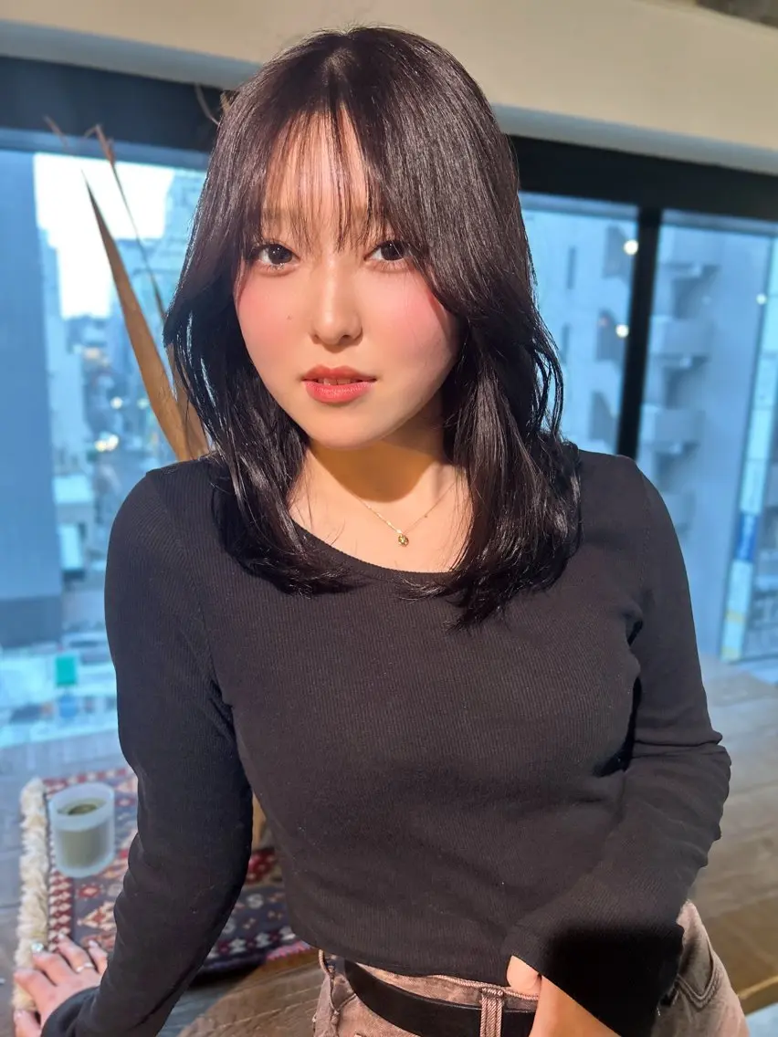 セミロング カラー カット ヘアカラー トリートメント ダブルカラー/ 艶髪/SHISEIのヘアスタイル