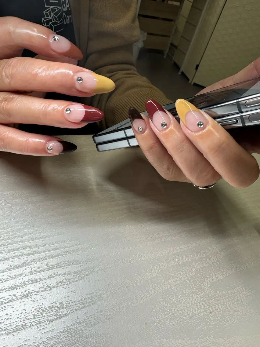 ネイル Nailsalon Calmeのネイルデザイン