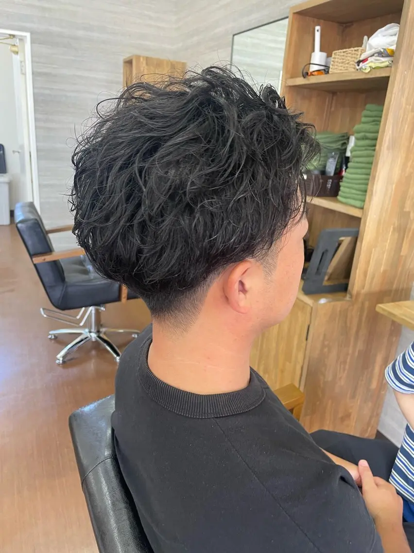 メンズ カット パーマ 柴田 成美のヘアスタイル