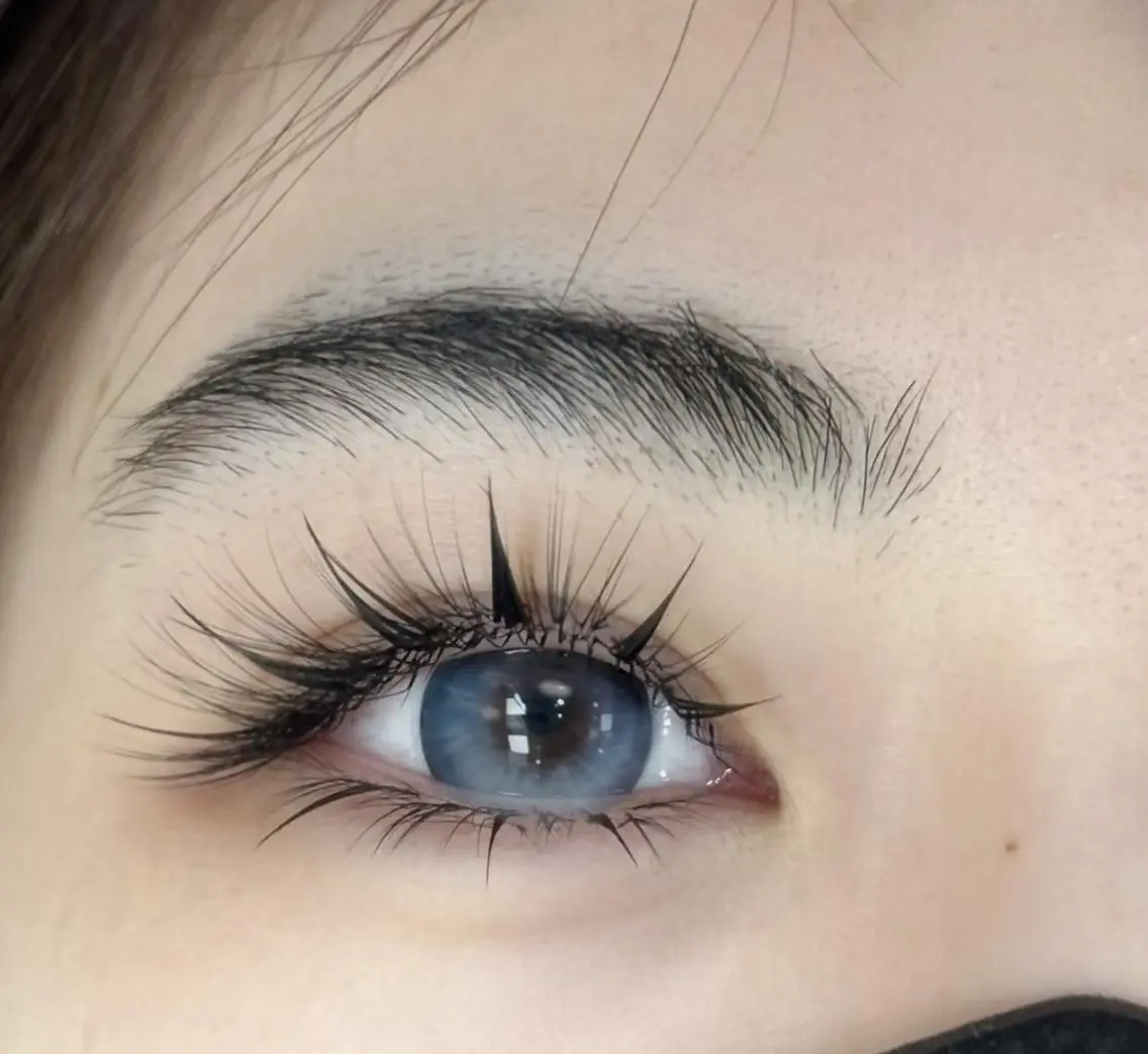 マツエク・マツパ 束感まつ毛 韓国風マツエク 下まつげエクステ ワンホンマツエク Akina&Eye lash🌼LED店のマツエク・マツパデザイン