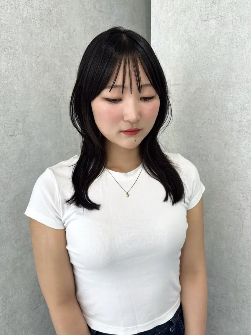 セミロング カラー カット ヘアカラー トリートメント 韓国レイヤーカット/ 艶カラー/ noaのヘアスタイル