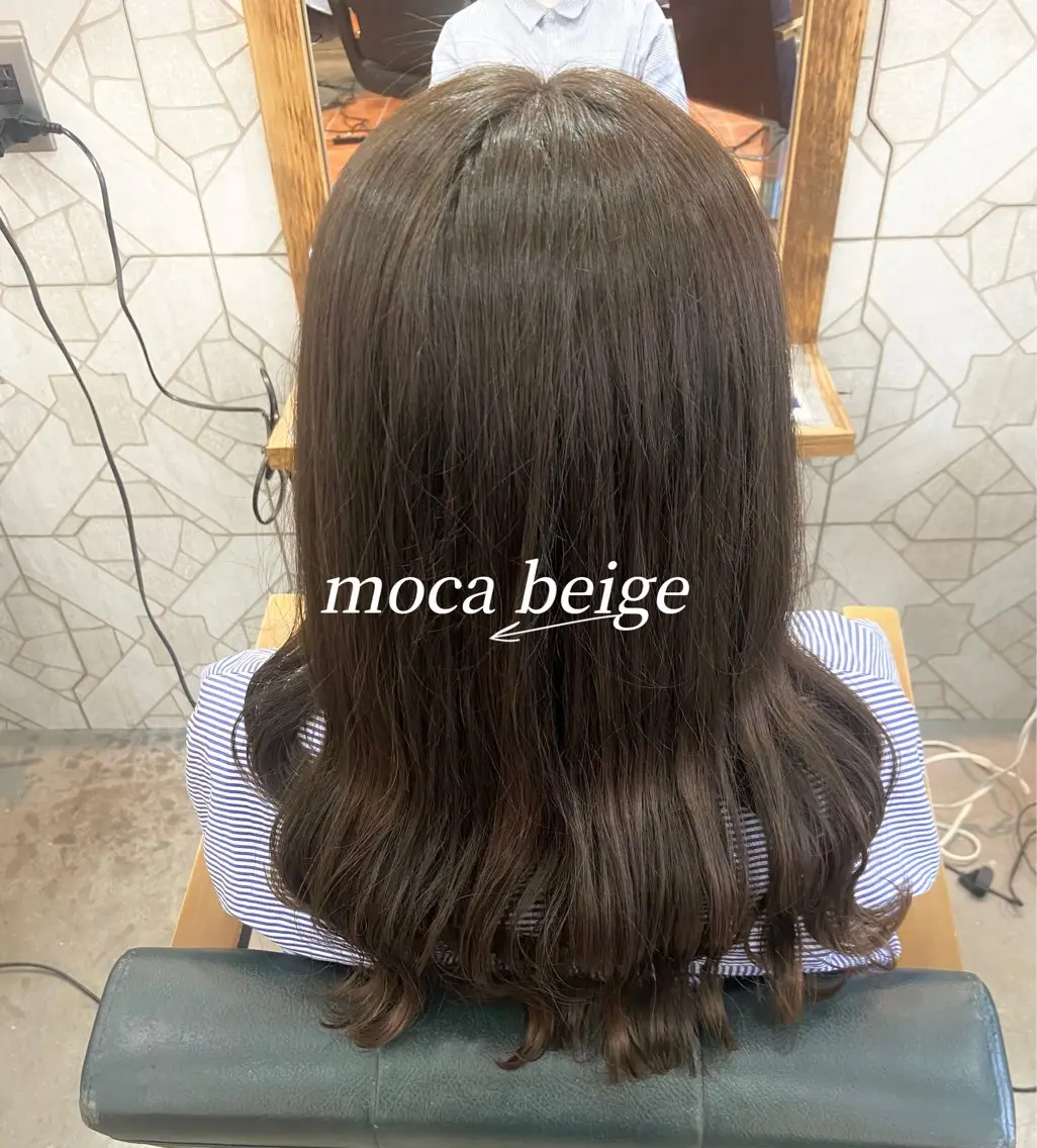 セミロング カラー オリーブカラー 🎀ブリーチなし カラーyui🎀のヘアスタイル