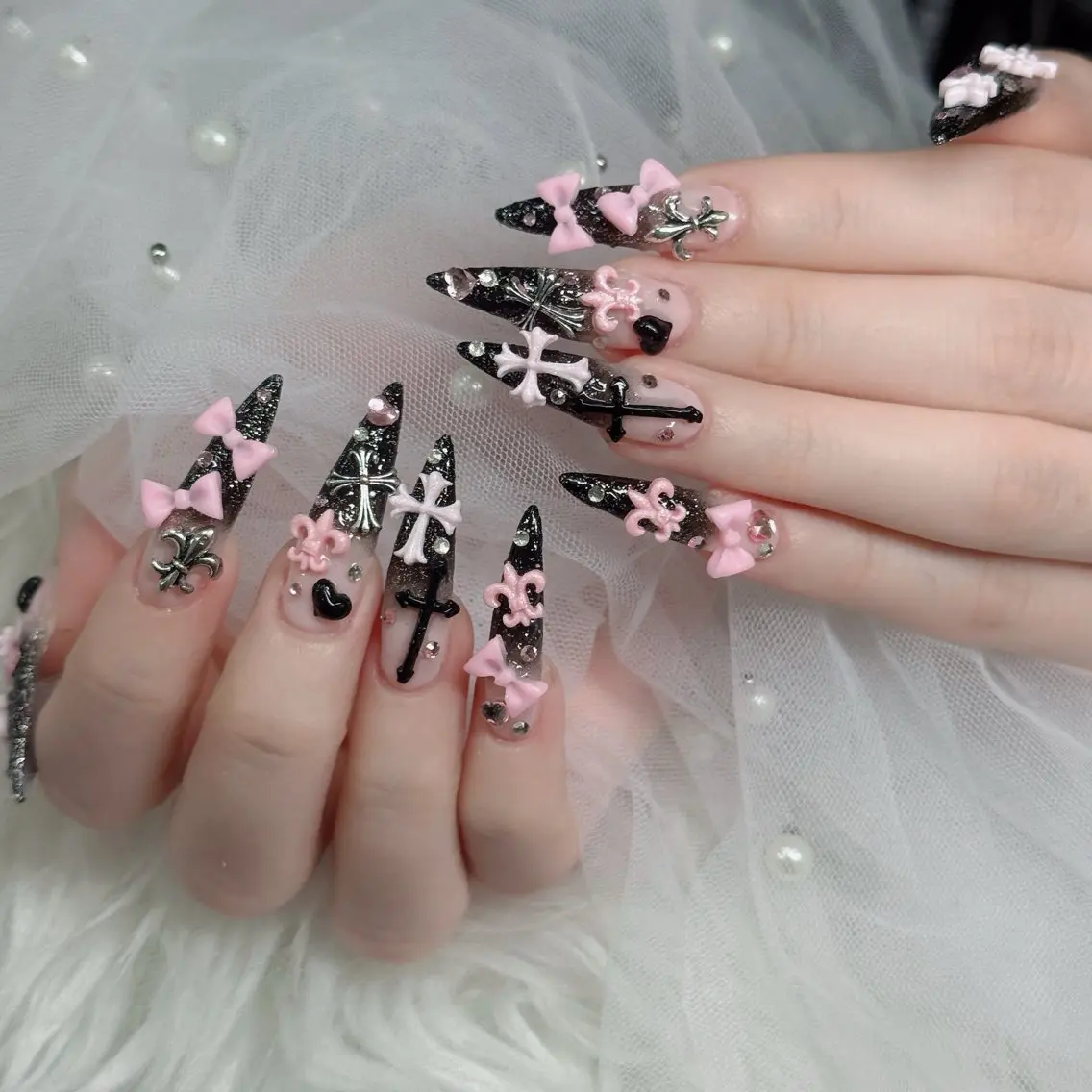 ネイル フットネイル フレンチネイル グラデーション 韓国ネイル ロングネイル ハンドネイル Hani Nail Salonのネイルデザイン