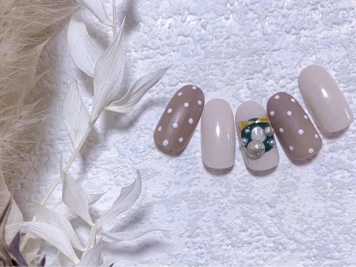 ネイル ジェルネイル 韓国ネイル メンズネイル パラジェル ブライダルネイル kiki nail &brow二子玉川のネイルデザイン