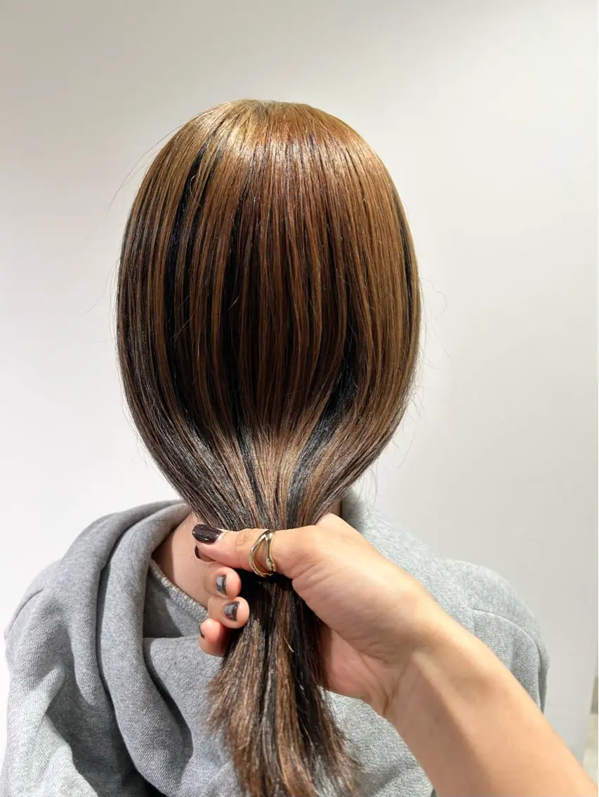 ミディアム カラー カット ヘアカラー トリートメント スキバサミを使わない カット🌼唯🌼のヘアスタイル