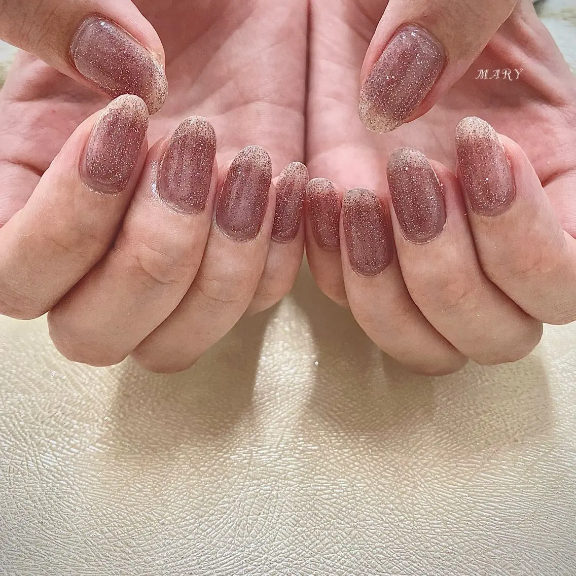 ネイル フラッシュネイル キラキラネイル ニュアンスネイル ワンカラーネイル パープル Mary nail .narumiのネイルデザイン