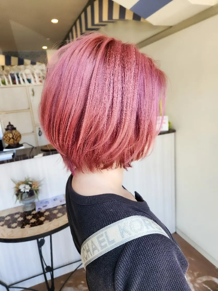 ショート カラー カット ヘアカラー ブリーチ、デザイン  カラー福士直矢のヘアスタイル