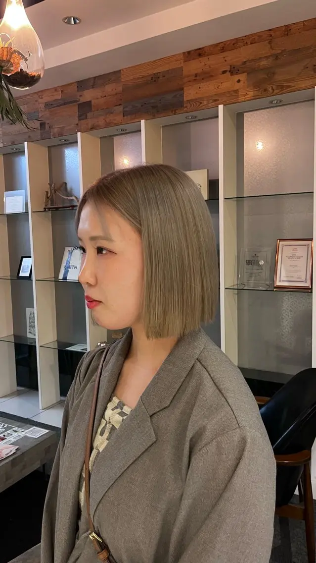 ミディアム カラー ブリーチ グレージュ ヘアカラー 艶カラー/ブリーチ /長久手/フウカのヘアスタイル