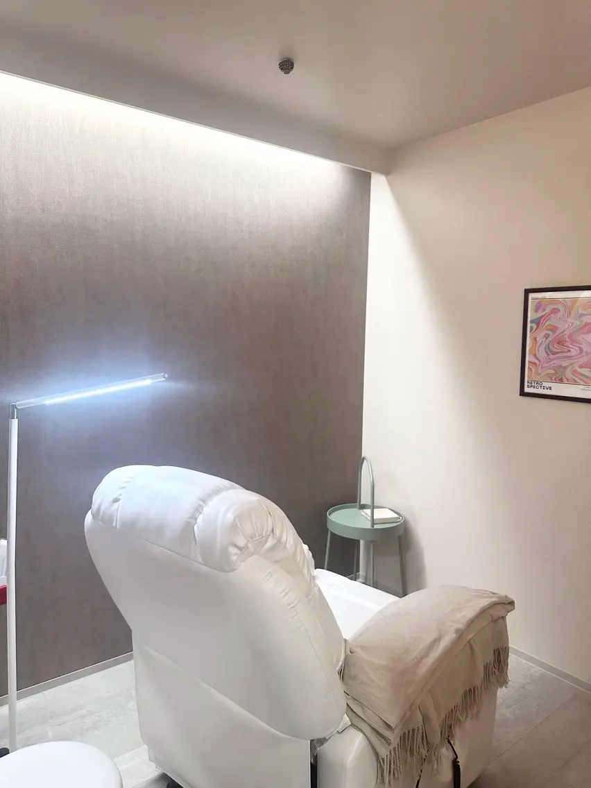 アイブロウ WHITEEYE 仙台店のマツエク・マツパデザイン