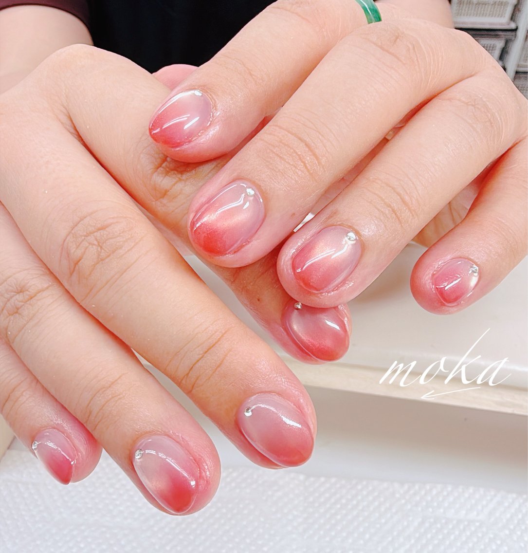 ネイル 胡蝶蘭レディースサロ ンNailMOKAのネイルデザイン