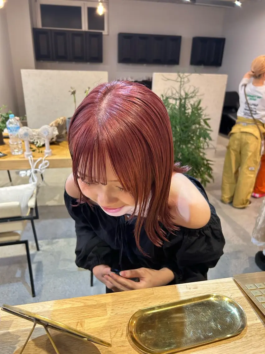 【🫧人気No.1🫧】🎀ワンカラー＋ケアトリートメント🎀透けるカラーお任せ下さい✨の写真