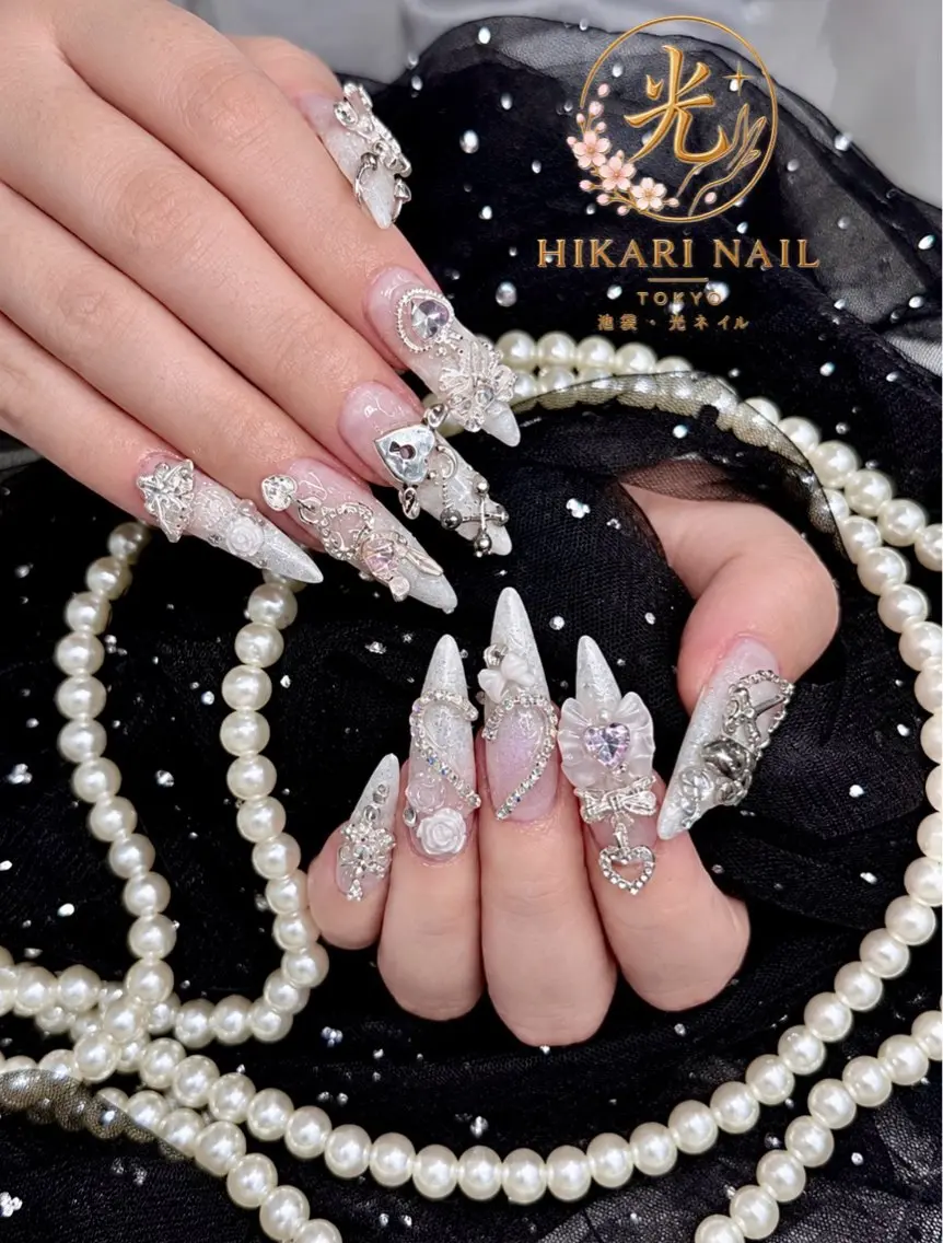 ネイル チークネイル 長さ出し フレンチネイル ガーリー ハート ハンドネイル HikariNail Ikebukuroのネイルデザイン