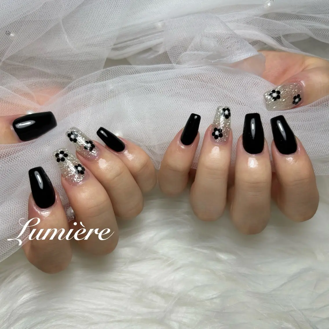 ネイル ハンドネイル Lumière| ロング|ワンホンのネイルデザイン