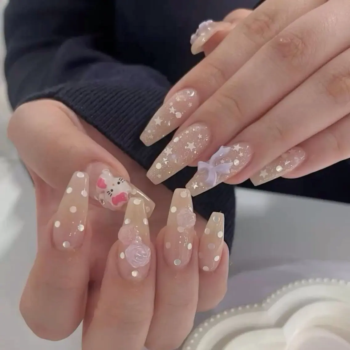 ネイル アートネイル フレンチネイル ジェルネイル キラキラネイル 韓国ネイル ハンドネイル Hann Nailのネイルデザイン