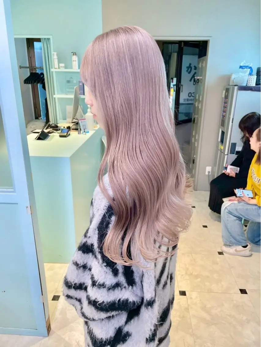 カラー ヘアカラー うる艶モテ髪🪄⭐︎ 💗Manaka💗のヘアスタイル