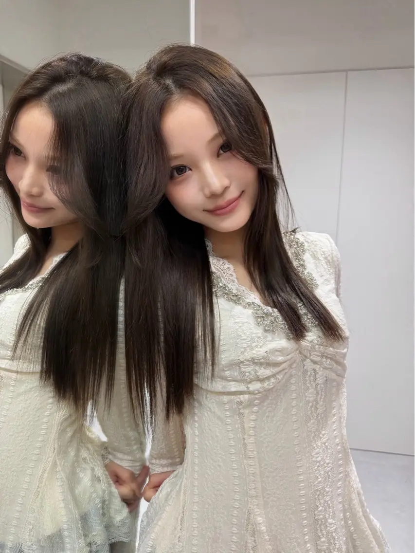 ミディアム カラー カット ヘアカラー トリートメント RiA/レイヤーカッ ト/ハッシュカットのヘアスタイル