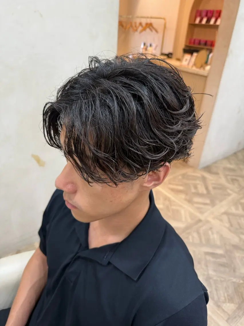 パーマ メンズ フェザーパーマ メンズパーマ カット パーマ トリートメント 市原亮/塩釜口/ ツイスパ/波巻きのヘアスタイル