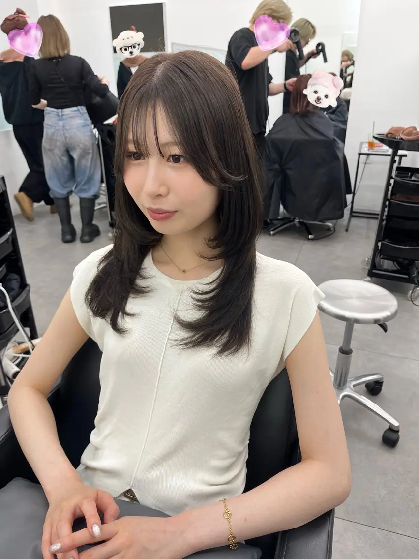 セミロング yumeka♡レイヤ ーカット当日予約okのヘアスタイル