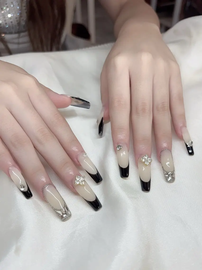 ネイル 韓国ネイル 持ち込み ニュアンスネイル ネイルチップ ハンドネイル TABI ANA.CHUOのネイルデザイン
