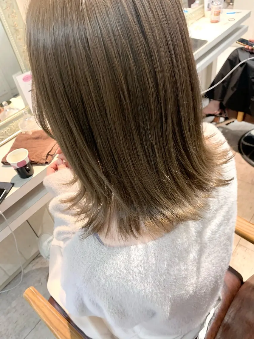 ミディアム カット ヘアカラー ✨ハイトーン✨艶髪 ✨髪質改善✨和田のヘアスタイル