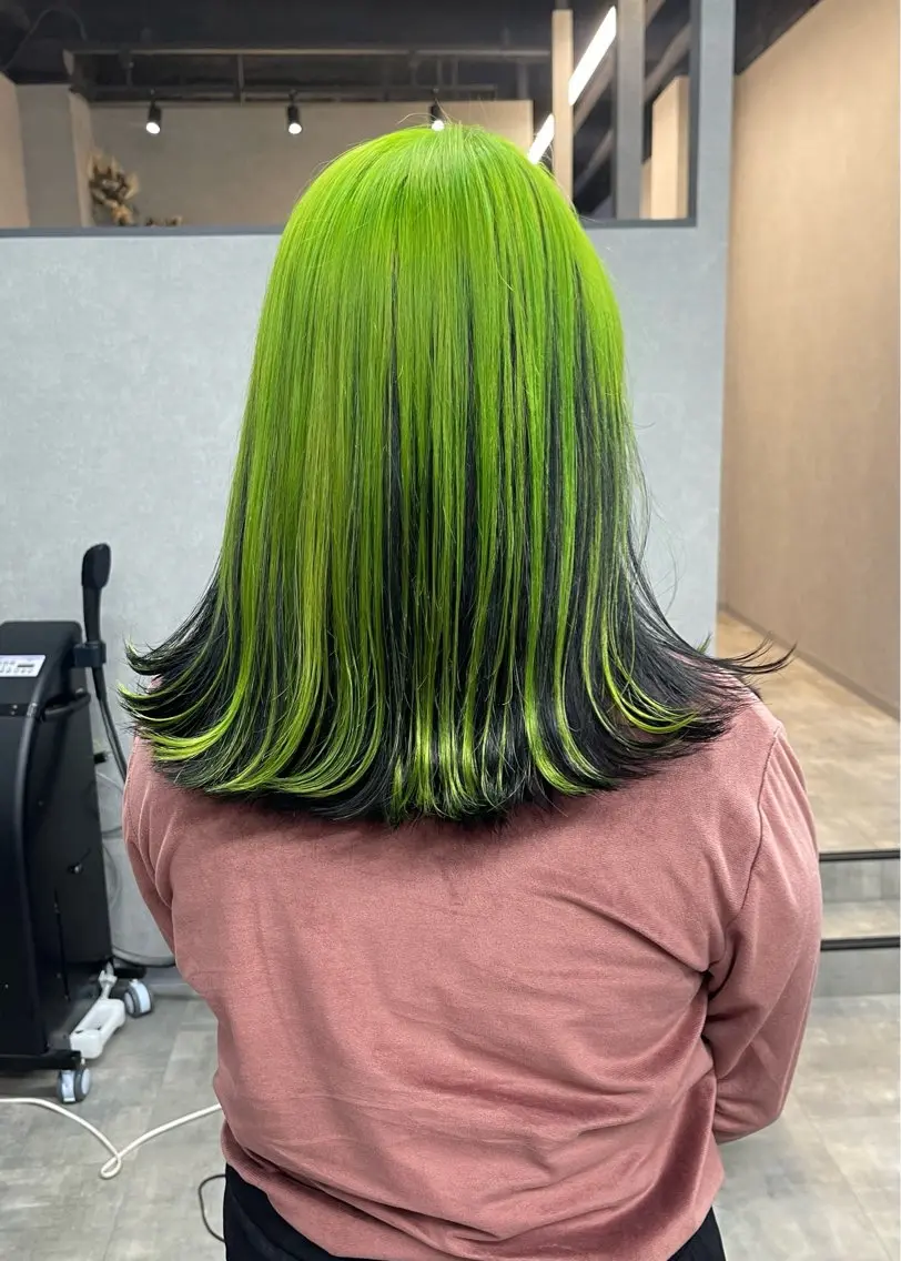 カラー 𝗮𝘆𝘂𝗺𝗶 ハイトーン🎀のヘアスタイル