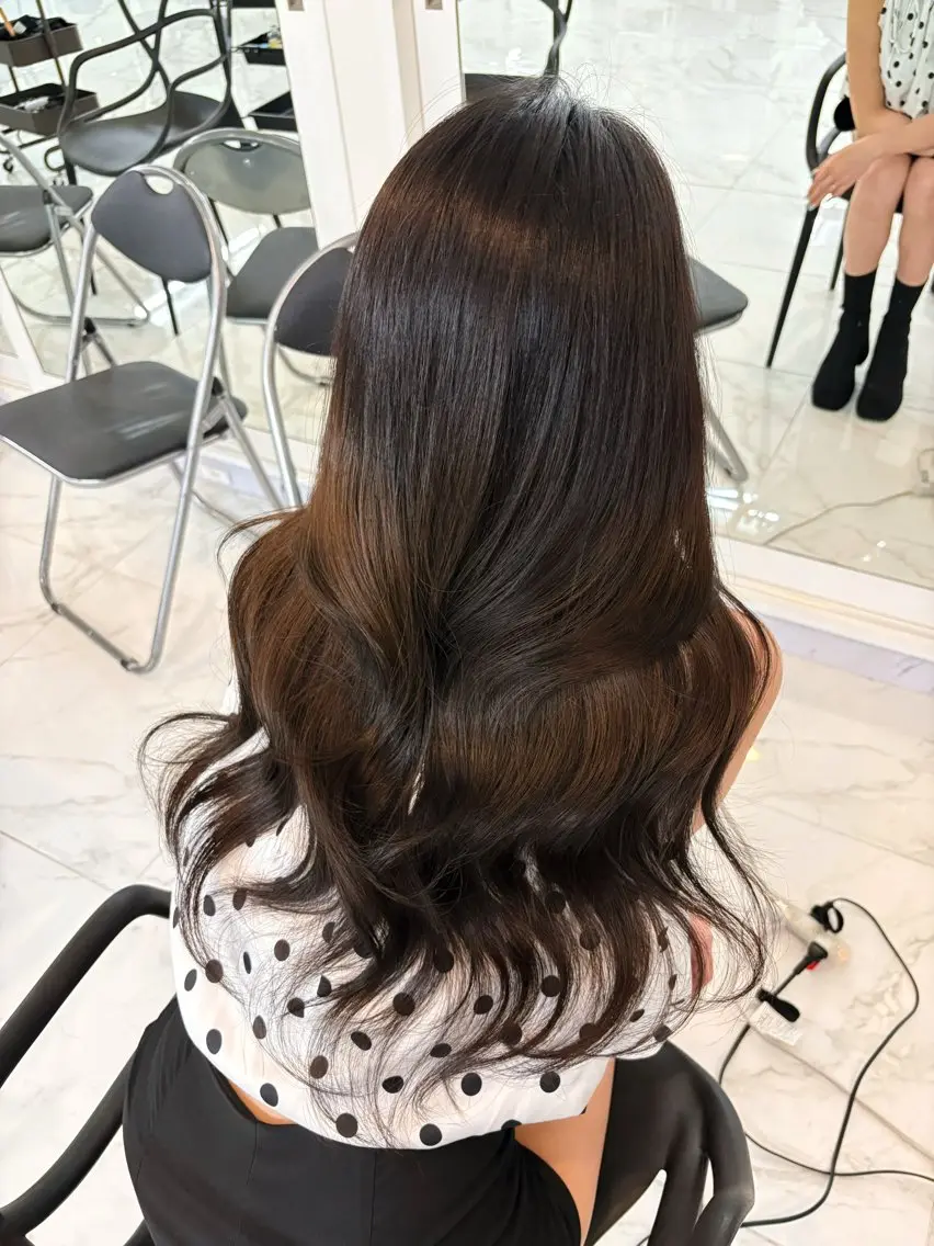 ロング マツエク／レイヤー カット あんじゅのヘアスタイル