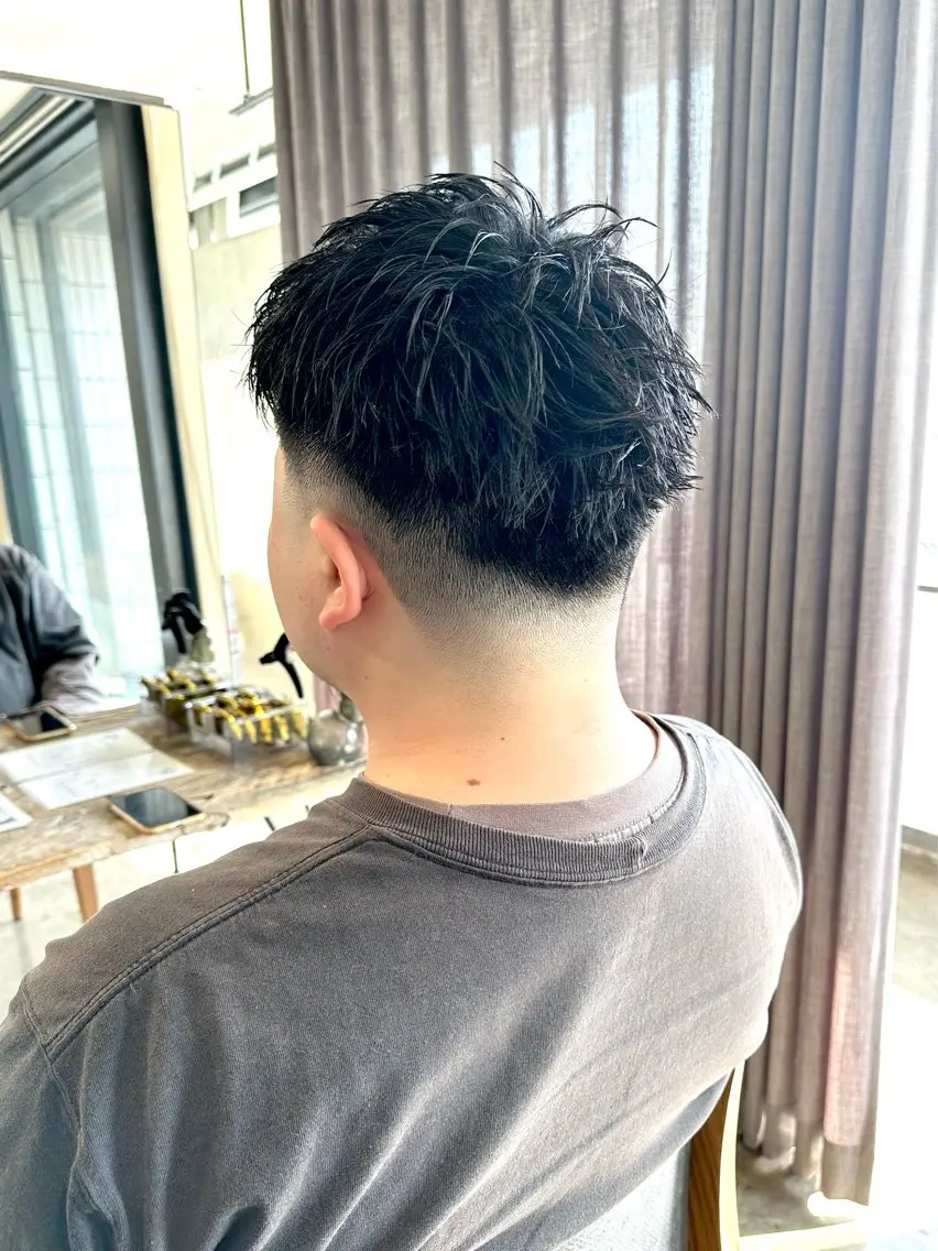 メンズ フェードカット メンズパーマ スキンフェード スパイキーショート 刈り上げ カット 骨格補正施術/メンズ 専門美容師/YUYAのヘアスタイル