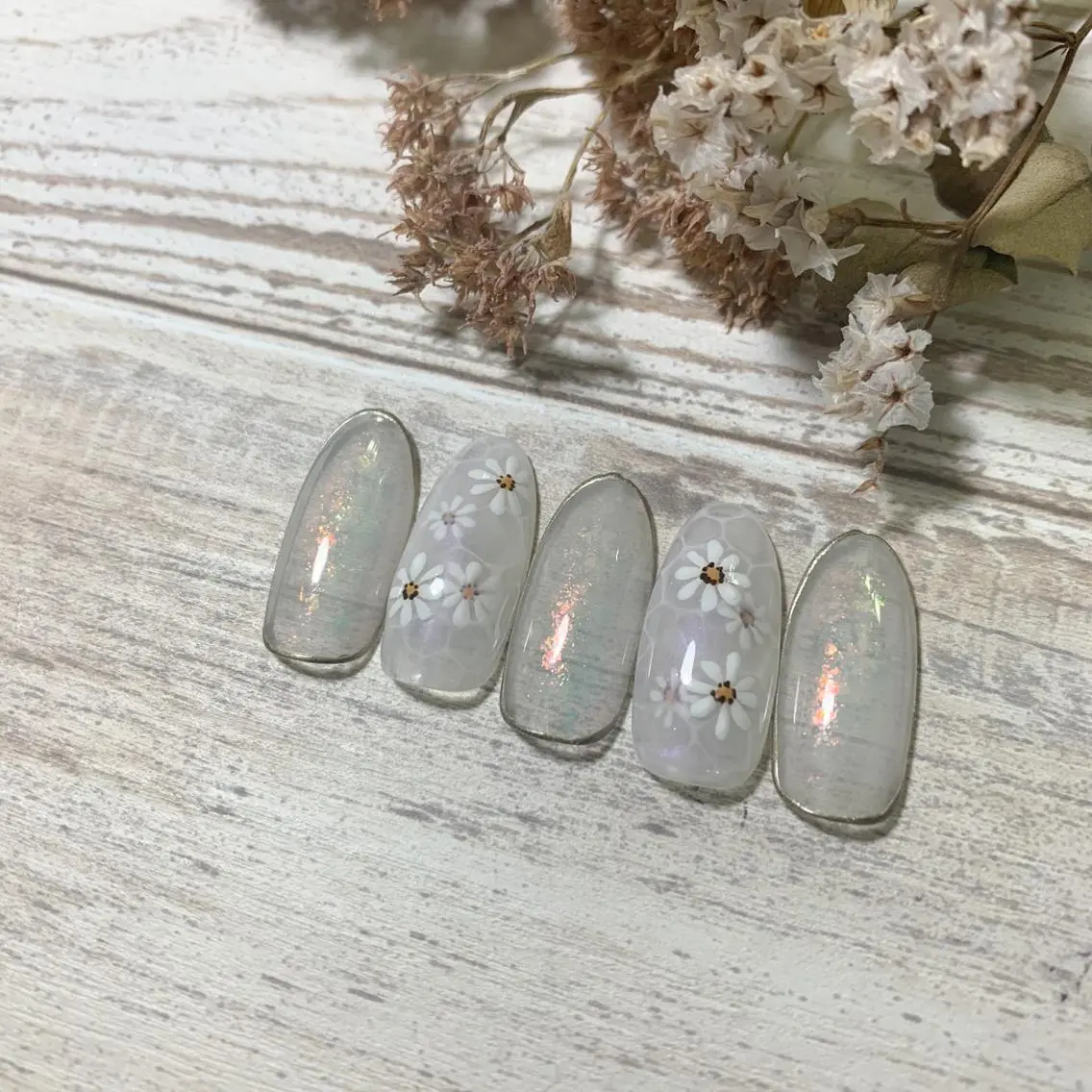 ネイル ハンドネイル FIORITURA aiのネイルデザイン