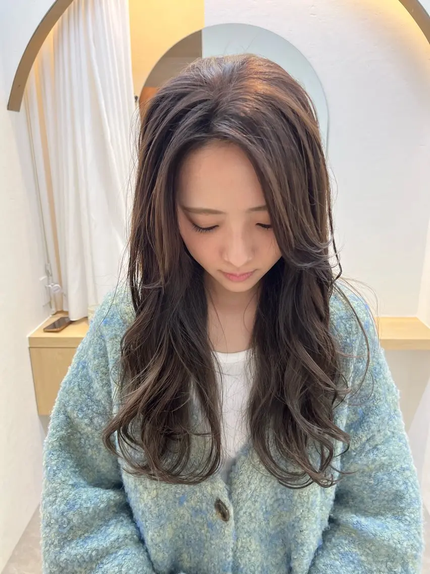 ロング カラー 柔らかい艶暖色 レイヤー🫧姫汝のヘアスタイル