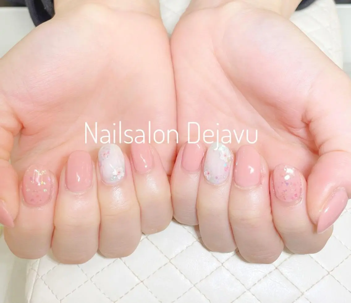 ネイル アートネイル ジェルネイル 春ネイル Nail salon Dejavu 🌿のネイルデザイン
