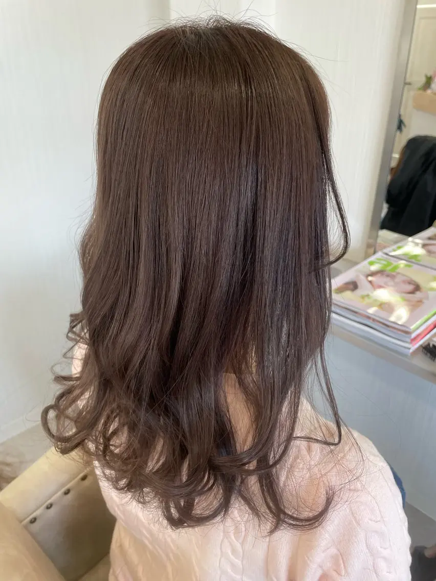 全体カラー＋カットの写真
