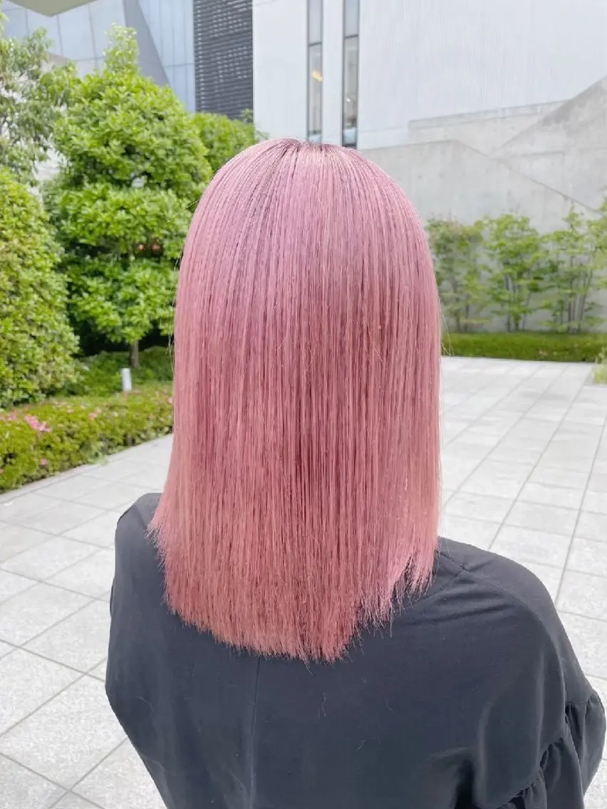 セミロング カラー 地雷系🎀ハイトーン 💙荒川結星のヘアスタイル