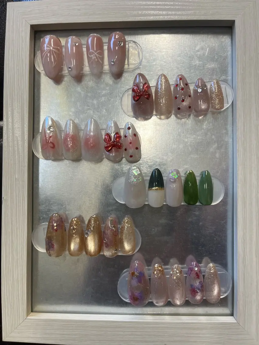 ネイル 赤色 リボン ハンドネイル 〜Pearl me〜 Michiのネイルデザイン
