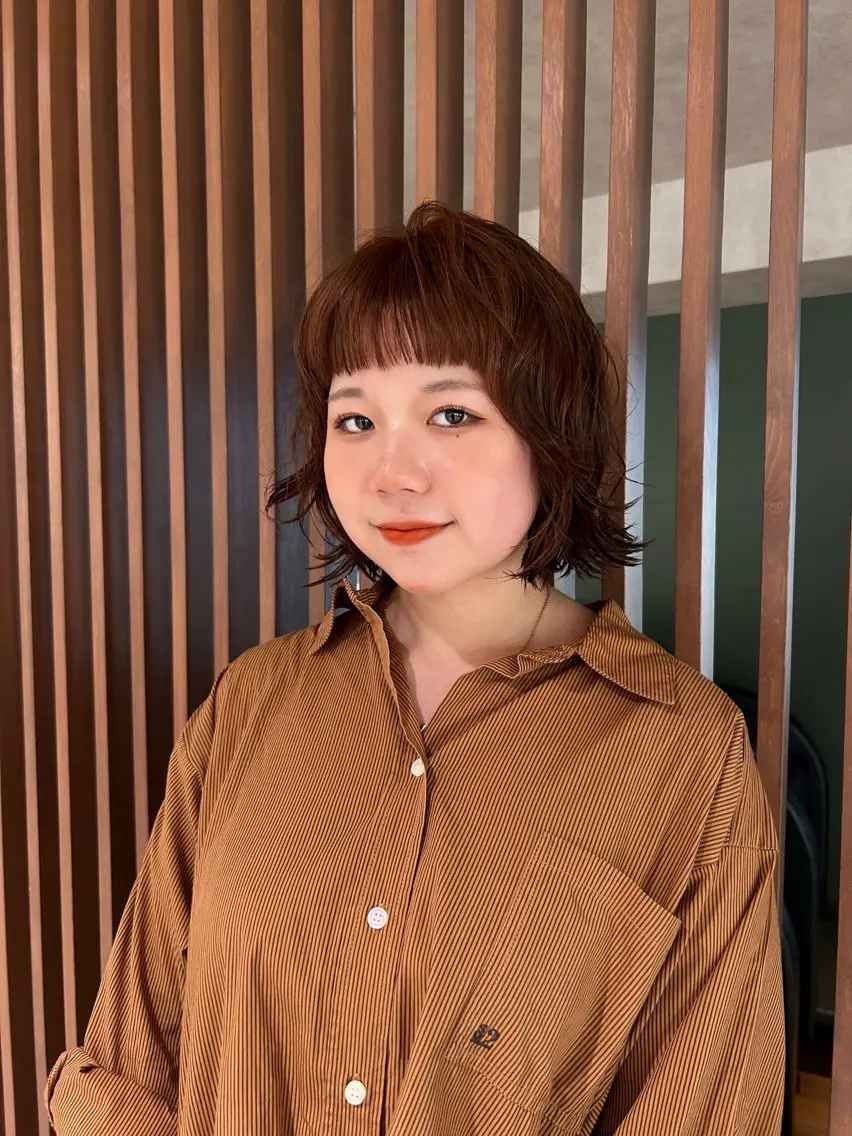 ミディアム カラー パーマ ミディアムパーマ ブリーチ ブラウンカラー ブリーチなしカラー オレンジ カット ヘアカラー パーマ ayano/パーマ/ 暖色カラーのヘアスタイル