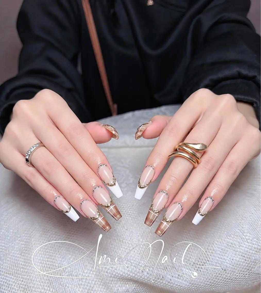 ネイル ハンドネイル Ami Nailsのネイルデザイン