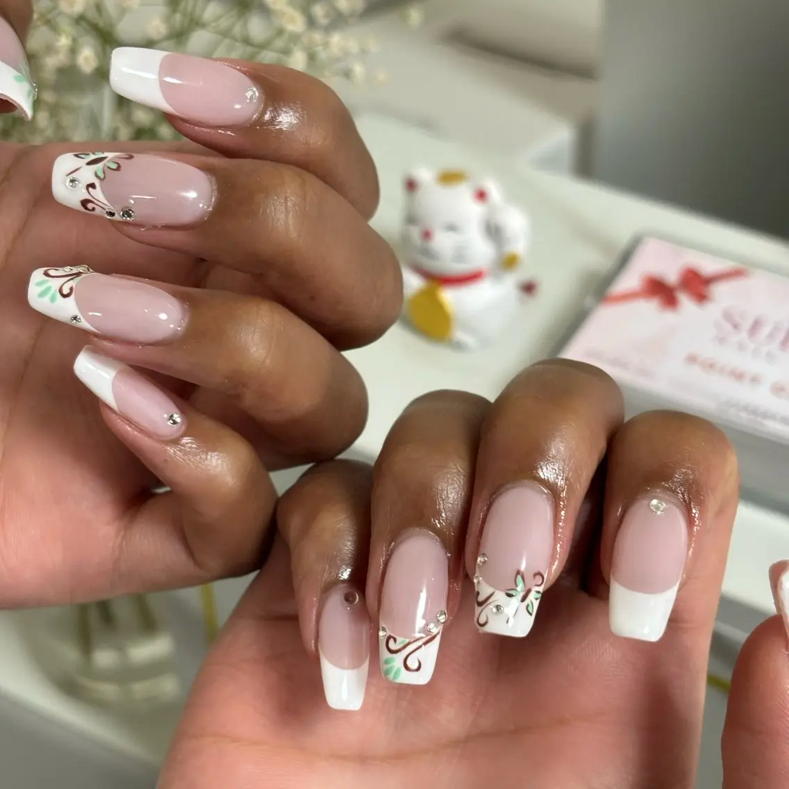 ネイル 長さ出し ロングネイル スカルプネイル スーパーロングネイル ハンドネイル Sully Nail Labのネイルデザイン