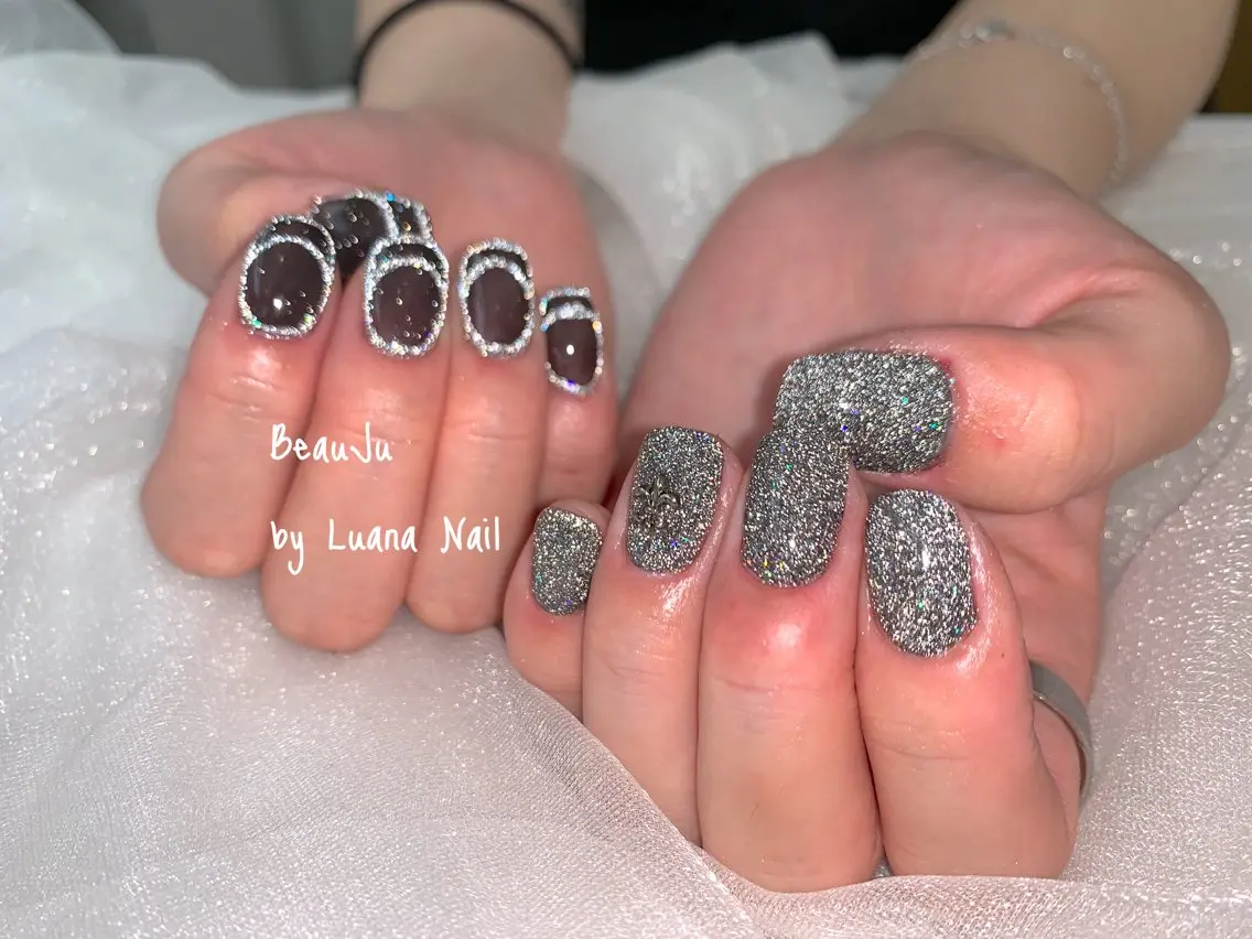 ネイル フラッシュネイル ラメ(グリッター) ハンドネイル BeauJu by Luana Nailのネイルデザイン
