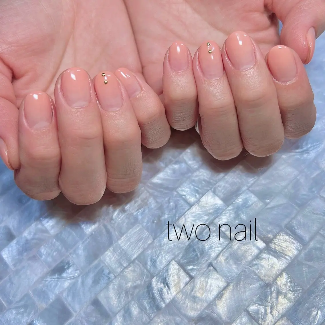 ネイル ネイルチップ ホワイト ハンドネイル two nailのネイルデザイン