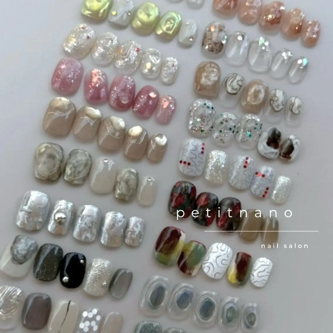 ネイル ニュアンスネイル 夏ネイル nail◯ petitnanoのネイルデザイン