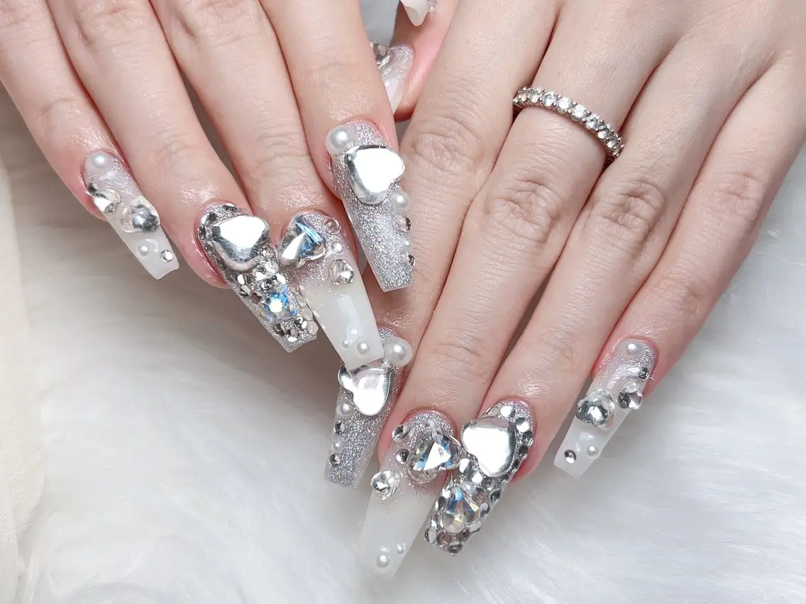 ネイル M 🌷Nail 長さだし専門店のネイルデザイン