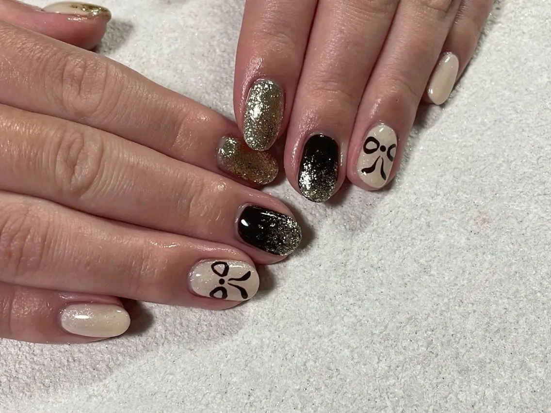 ネイル オーロラネイル フットネイル フレンチネイル ジェルネイル 韓国ネイル kiki nail &brow二子玉川のネイルデザイン