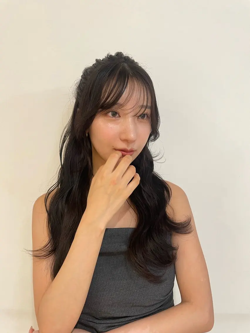 山崎 里紗のヘアスタイル