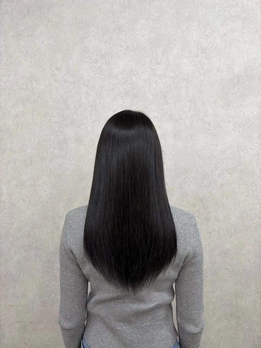 ロング カラー 倉澤 愛理のヘアスタイル