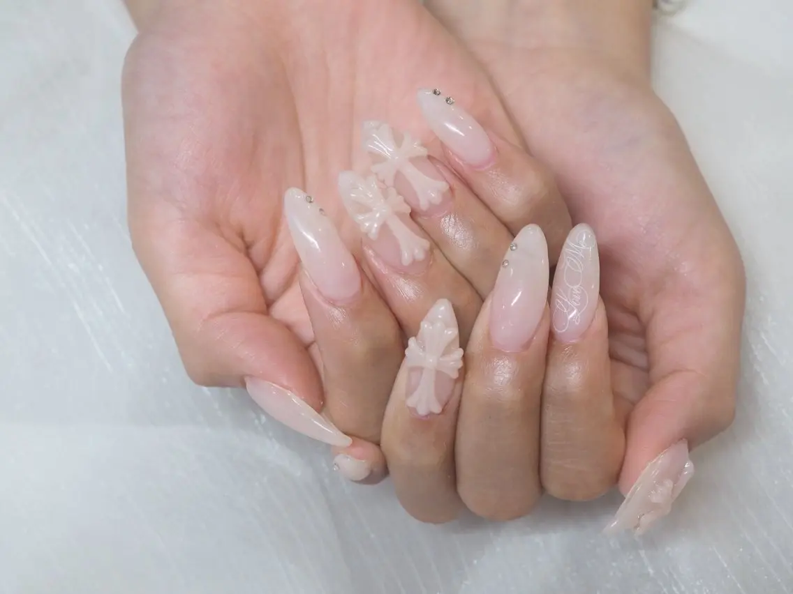 ネイル ハンドネイル LoLo nail RIOのネイルデザイン