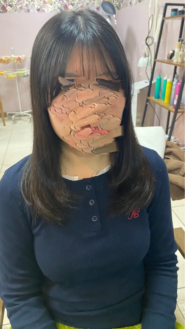 ミディアム カラー 黒田 海紘のヘアスタイル
