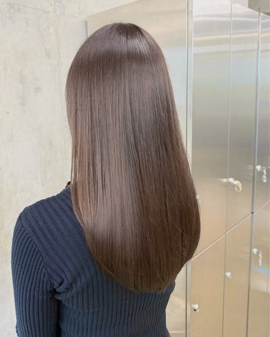 ロング カラー ラベンダーカラー カット ヘアカラー トリートメント 高橋大樹/グレー ジュ/ブリーチなしのヘアスタイル