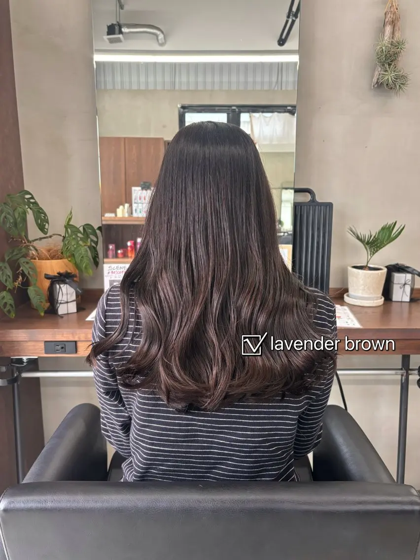 ロング ウエチ モモカのヘアスタイル