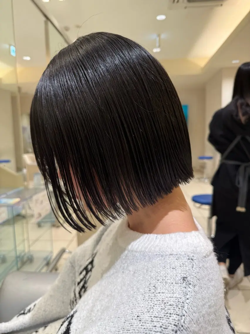 ミディアム 縮毛矯正 松下仁美 /切りっぱなしボブのヘアスタイル
