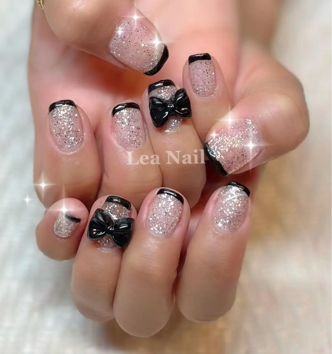 ネイル フレンチネイル リボン Lea Nailのネイルデザイン